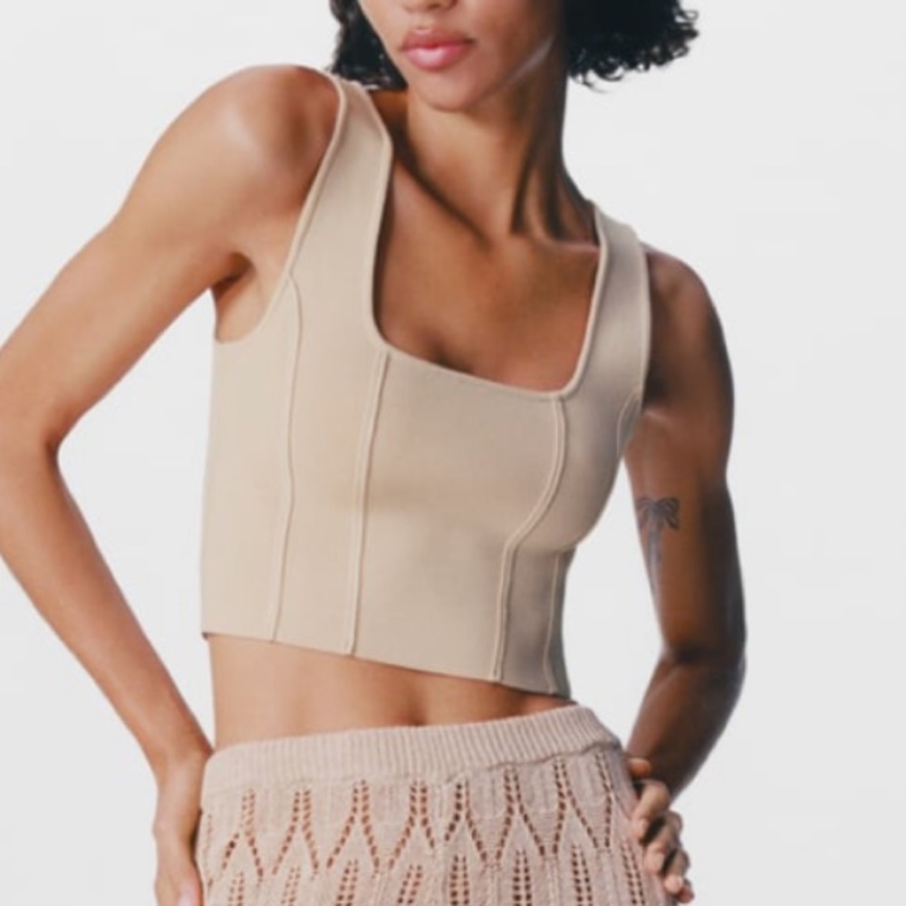 Zara beige knit crop top